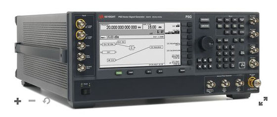Купить Векторный генератор сигналов Keysight Agilent E8267D PSG от 100 кГц до 44 ГГц с широкополосной радиолокационной симуляцией и метрологической производительностью Производство в сети