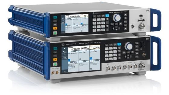 Купить Генератор ВЧ и СВЧ сигналов R&S SMA100B с диапазоном частот до 72 ГГц, фазовым шумом SSB -132 дБн и выходной мощностью 38 дБм Производство в сети