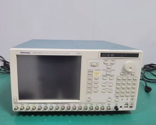 Купить Tektronix AWG5014C произвольный генератор волновой формы 1.2 GS/s 14-битная разрешение 4-канальный для точности сигнального стимула Производство в сети