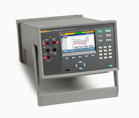 Купить Система сбора данных Fluke 2638A Hydra Series III с 66 универсальными входами, 6,5-разрядным цифровым мультиметром и защитой IEC категории II 300 В Производство в сети