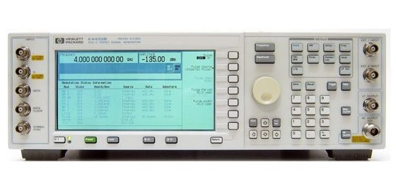 Купить Генератор ВЧ-сигналов Keysight E4433B серии ESG-D от 250 кГц до 4 ГГц с цифровой модуляцией и настольным/стоечным исполнением Производство в сети