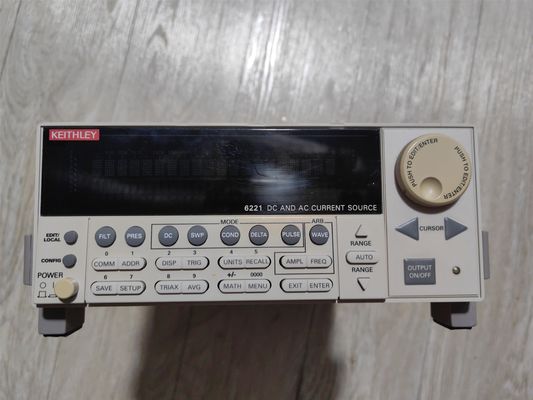 Купить Keithley 6221 Ультрачувствительный источник тока и постоянное питание с диапазоном от 100fA до 100mA и скоростью обновления выхода 10MHz Производство в сети