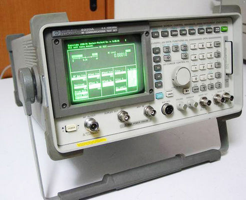 Купить Испытательный комплекс для РЧ-связи Keysight 8920A с диапазоном частот 0,4 - 1000 МГц и памятью 928 КБ Производство в сети