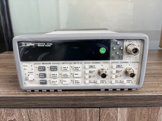 Купить Keysight / Agilent 53131A Универсальный счетчик, 225 МГц, 10 цифр/сек с интерфейсом GPIB и различной стабильностью временной базы печи Производство в сети
