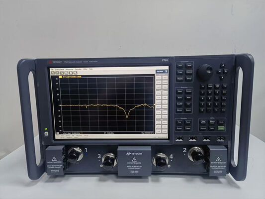 Купить Сетевой анализатор миллиметрового диапазона Keysight N5225B PNA 900 Гц/10 МГц - 50 ГГц, устанавливаемый в стойку, бывший в употреблении Производство в сети