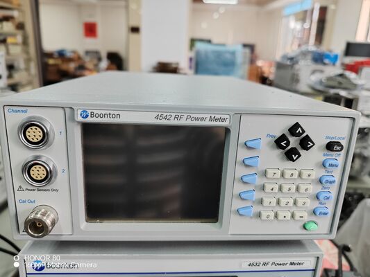 Купить Boonton 4542 RF Power Meter Dual Channel с диапазоном от 10 кГц до 40 ГГц, разрешением времени 200 сек и пропускной способностью видео 70 МГц Производство в сети