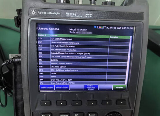 Купить Keysight N9918A FieldFox портативный микроволновый комбинированный анализатор с частотой 26,5 ГГц и портативным дизайном стойки Производство в сети