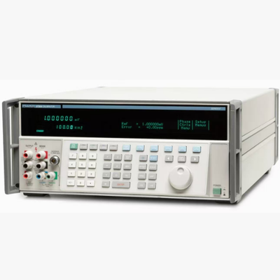Купить Высокопроизводительный многофункциональный калибратор Fluke 5720A с точностью напряжения постоянного тока ±3,5 ppm и диапазоном напряжения переменного тока 1100 V Производство в сети
