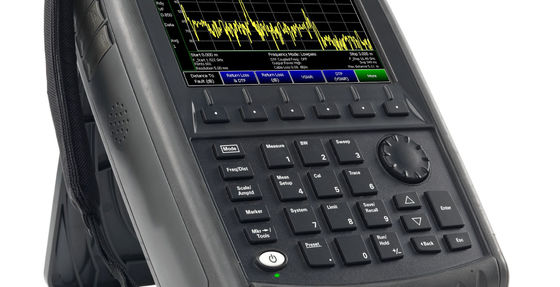 Keysight FieldFox ручной анализатор 18 ГГц Анализатор микроволновой сети с 2 портами и динамическим диапазоном 91 дБ