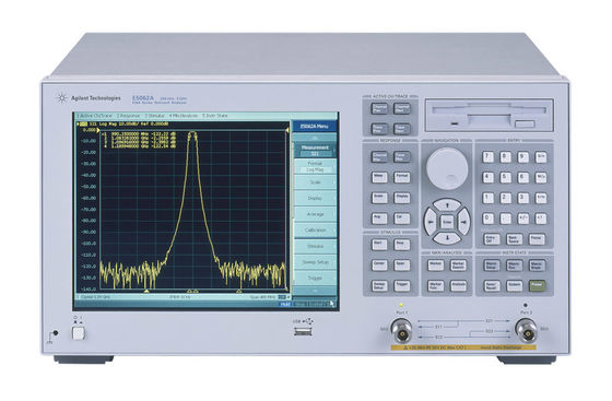 Частота 300kHz-3GHz анализатора сети E5062A ENA-L RF с импедансом порта теста 50 или 75 омов