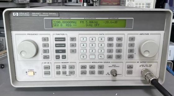 Keysight Agilent 8648C Синтетизированный генератор сигнала от 9 кГц до 3200 кГц