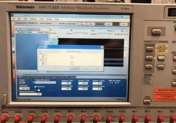 AWG7122B 12 GS/s Tektronix произвольный генератор волновой формы 2 Ch