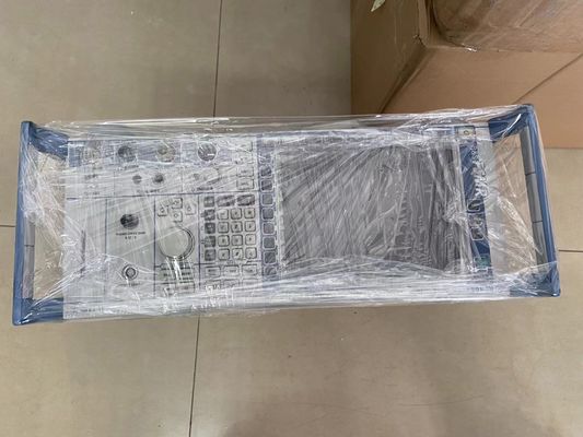 Rohde And Schwarz FSMR26 Анализатор приемника измерения от 20 Гц до 26,5 Гц