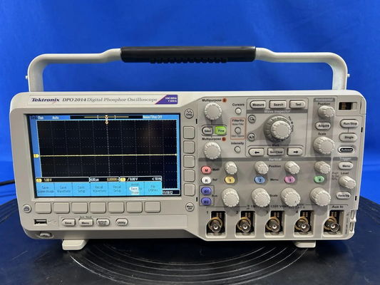 Tektronix DPO2014 Аналогово-цифровой фосфорный осциллоскоп 4-канальный с частотой 100 МГц 1 ГС/с